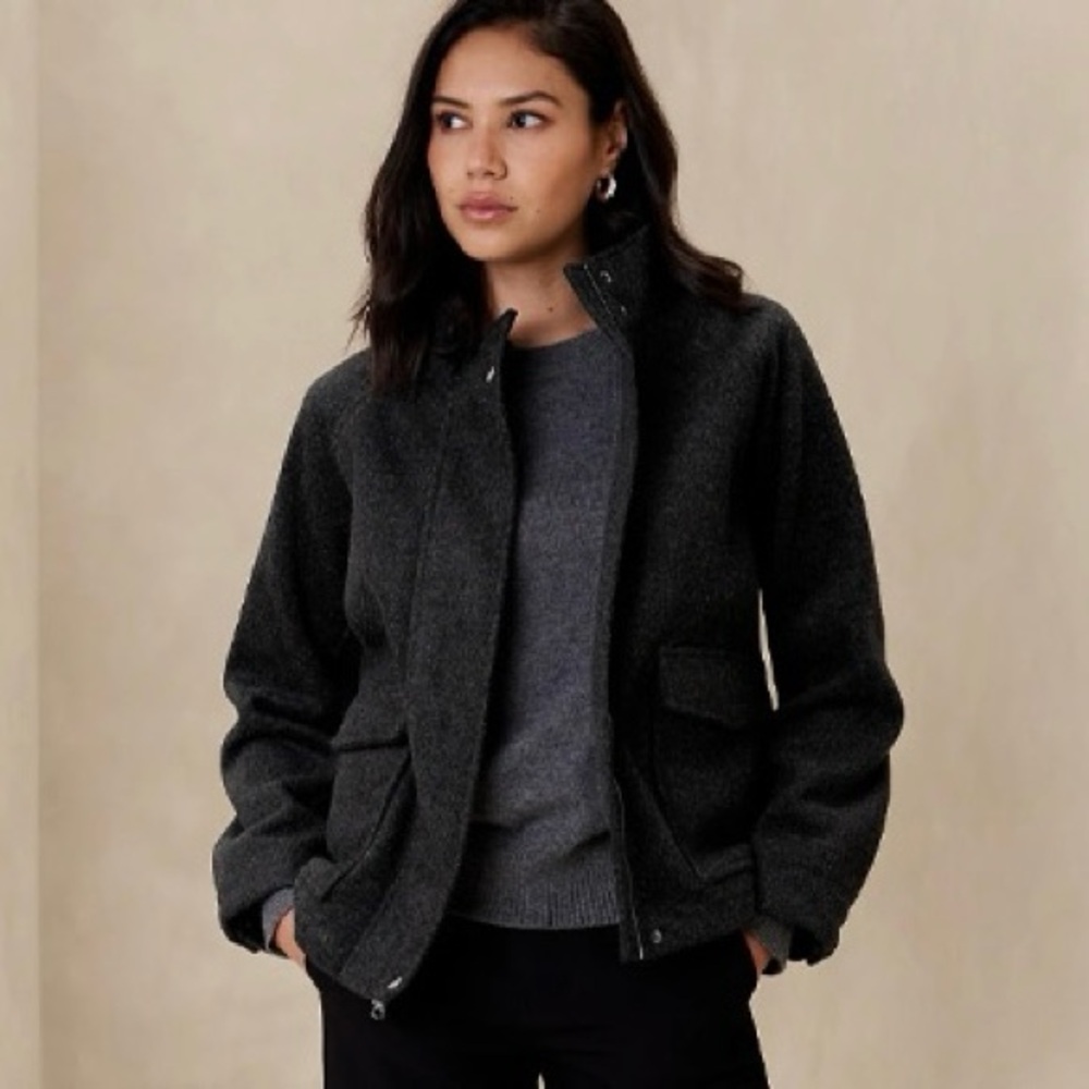 BANANA REPUBLIC Brushed Melton Pocket Short Jacket in Charcoal Gray Petite XXS